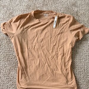 Skims Crewneck Tee in Light Tan